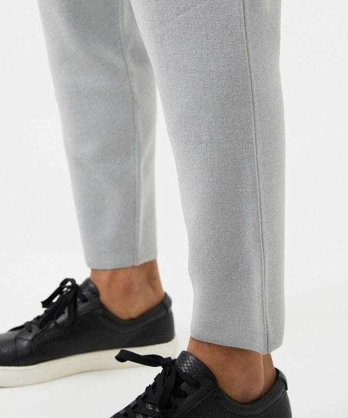 MICHEL KLEIN HOMME (ミッシェルクランオム)の「【セットアップ】ニットジョガーパンツ(デニムパンツ・メンズ・ブラック/ライトグレー/ブラウン・MEDIUM/LARGE/X-LARGE)」の11枚目の写真