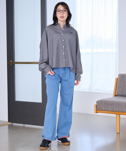 Arnold Palmer（アーノルドパーマー）の「イージーケア ストライプ シャツブラウス（シャツ/ブラウス・レディース・ブラック/ブルー/サックスブルー・L/M/S）」の5枚目の写真