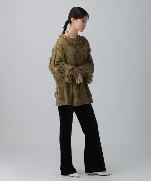 LEPSIM(レプシィム)の「5ゲージケーブルフリンジプルオーバー 595641(ニット/セーター・レディース・ブラック/カーキ/オフホワイト・FREE)」の15枚目の写真