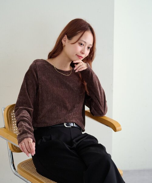 DISCOAT(ディスコート)の「杢ベロアプルオーバー(Tシャツ/カットソー・レディース・ブルー/ブラック/ホワイト系その他/ブラウン・FREE)」の11枚目の写真