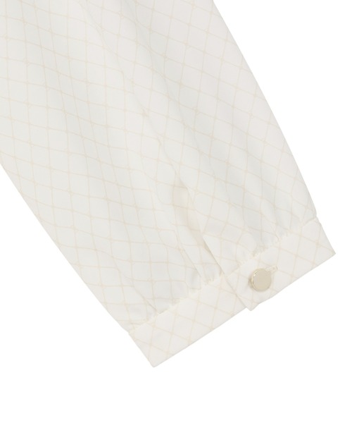 TOKYO SHIRTS（トウキョウシャツ）の「シルキーサテン パーツ付ボウタイ ブラウス（シャツ/ブラウス・レディース・ホワイト/パープル/ベージュ・M/L）」の9枚目の写真