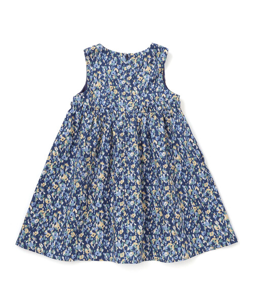 BeBe（ベベ）の「【お揃い】オンフルールフラワープリントジャンパースカート(80~150cm)（ジャンパースカート・キッズ・ブルー系その他2・80ｃｍ/150cm/100cm/130cm/90cm/140cm/120cm/110cm）」の6枚目の写真