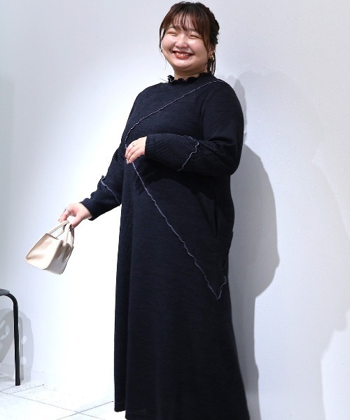 leswel（レスウェル）の「【yuki×leswel】【L～3L 大きいサイズ】ダブルジャージー配色メローワンピース（ワンピース・レディース・ブルー/チャコールグレー・L/3L/LL）」の6枚目の写真