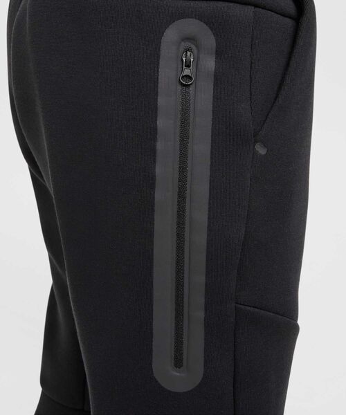 Nike ブラックパンツ テック　ジッパーポケット付き　M <新品> NIKE公式】 ジッパー付きポケット【ナイキ公式通販】