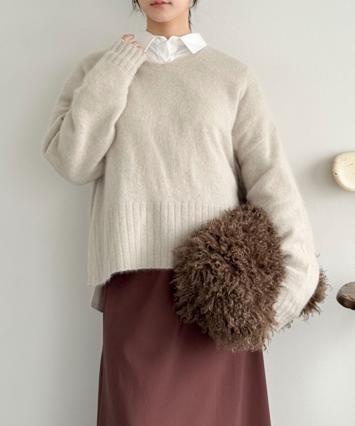セール】【ラクーンMIX】ﾌｧｰﾆｯﾄVﾈｯｸﾌﾟﾙｵｰﾊﾞｰ（ニット/セーター）｜DOUX