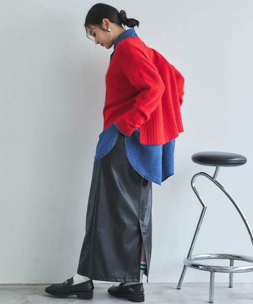 美品♪シーナリー ラクーンVネック ファーニットプルオーバー 人気デザイン 美品♪シーナリー ラクーンVネック ファーニットプルオーバー 人気デザイン