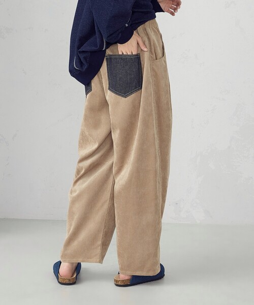 ONIGIRI（オニギリ）の「コーデュロイ カービーパンツ / セットアップ対応（その他パンツ・レディース・ブラウン/ベージュ・MEDIUM）」の2枚目の写真