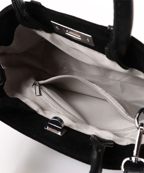 BARELY BLUE（ベアリーブルー）の「【 BARELY BLUE / ベアリーブルー 】 スエード タッチ デニム ディテール 2WAY ミニ ショルダーバッグ（ショルダーバッグ・レディース・ブラック/ブラウン/バーガンディー・FREE）」の6枚目の写真