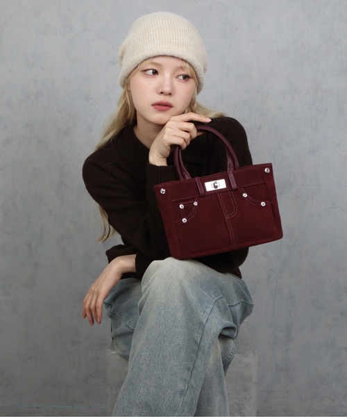 BARELY BLUE（ベアリーブルー）の「【 BARELY BLUE / ベアリーブルー 】 スエード タッチ デニム ディテール 2WAY ミニ ショルダーバッグ（ショルダーバッグ・レディース・ブラック/ブラウン/バーガンディー・FREE）」の16枚目の写真