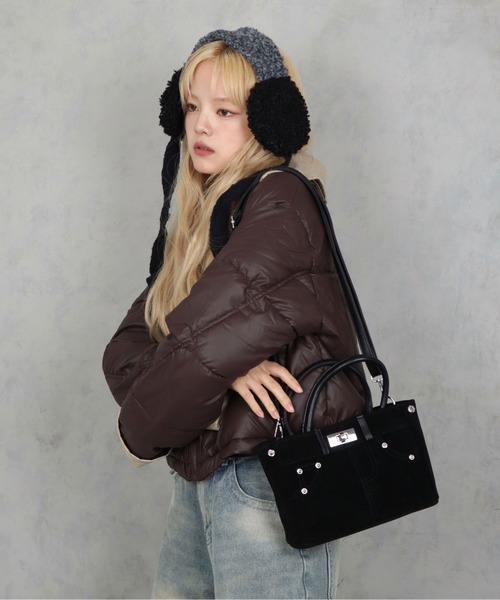 BARELY BLUE（ベアリーブルー）の「【 BARELY BLUE / ベアリーブルー 】 スエード タッチ デニム ディテール 2WAY ミニ ショルダーバッグ（ショルダーバッグ・レディース・ブラック/ブラウン/バーガンディー・FREE）」の17枚目の写真