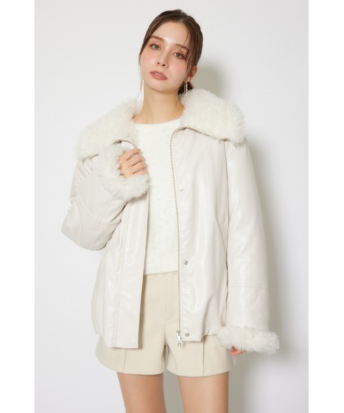 rienda(リエンダ)の「オーバールーズシルエットボンバージャケット 秋服 冬服(ブルゾン・レディース・ホワイト/ライトブラウン・FREE)」の4枚目の写真