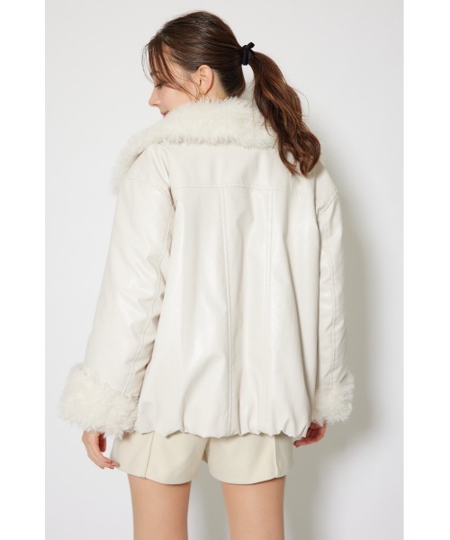 rienda(リエンダ)の「オーバールーズシルエットボンバージャケット 秋服 冬服(ブルゾン・レディース・ホワイト/ライトブラウン・FREE)」の6枚目の写真