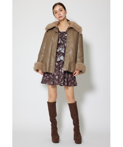 rienda(リエンダ)の「オーバールーズシルエットボンバージャケット 秋服 冬服(ブルゾン・レディース・ホワイト/ライトブラウン・FREE)」の19枚目の写真