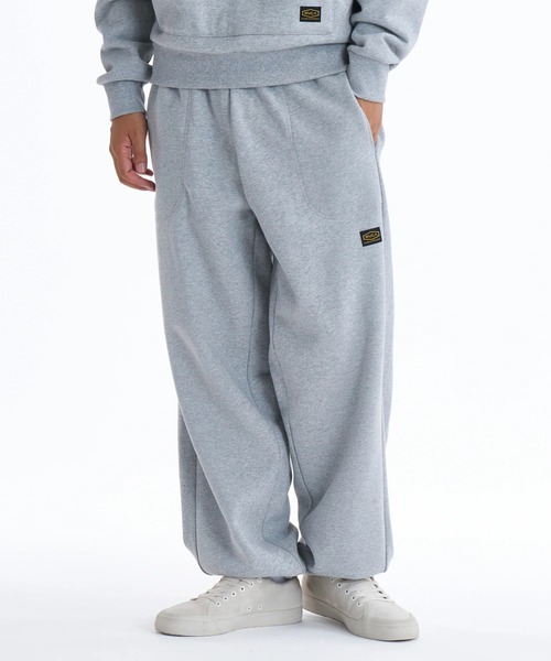RVCA(ルーカ)の「RVCA メンズ RECESSION PT セットアップ可能ボトムス 【2025年秋冬モデル】 @autumn/ルーカスウェットパンツ(スウェットパンツ・メンズ・ヘザーグレー/オフホワイト/ブラック・SMALL/MEDIUM/LARGE/X-LARGE)」の22枚目の写真