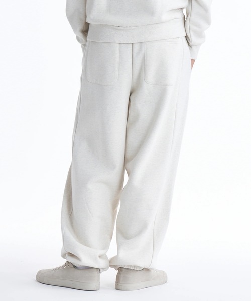 RVCA(ルーカ)の「RVCA メンズ RECESSION PT セットアップ可能ボトムス 【2025年秋冬モデル】 @autumn/ルーカスウェットパンツ(スウェットパンツ・メンズ・ヘザーグレー/オフホワイト/ブラック・SMALL/MEDIUM/LARGE/X-LARGE)」の5枚目の写真