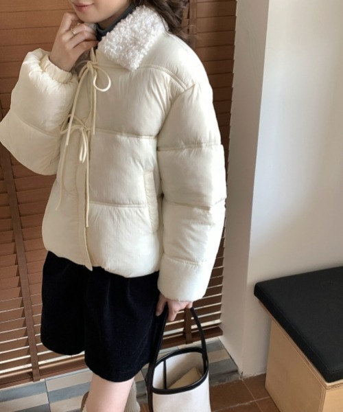セール】【Y2Kガーリー】レトロフェイクムートン襟付き中綿ジャケット