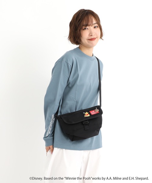 Manhattan Portage（マンハッタンポーテージ）の「NYLON MESSENGER BAG (XXS) FZP 500D CORDURA 25 / POOH（メッセンジャーバッグ・レディース・ブラック・X-SMALL）」の9枚目の写真