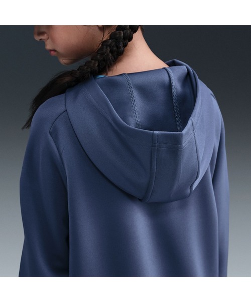 NIKE(ナイキ)の「ナイキ NIKE ナイキ YTH DF マルチプルオーバー L/S フーディ ラブ(パーカー・キッズ・ブラック/ブルーグレー・130cm/140cm/150cm/160cm)」の5枚目の写真