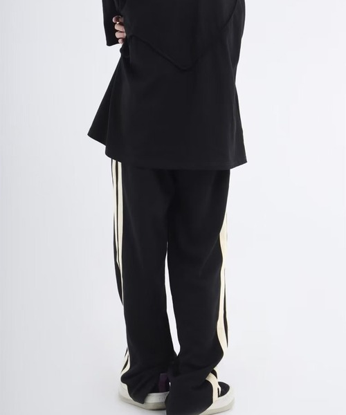 CALIFORNIA OUTFITTERS(カリフォルニア アウトフィッターズ)の「10D50-MZ サイドライントラックパンツ ワイド スウェットパンツ(その他パンツ・メンズ・ブラウン/ブラック・XL/L/M)」の9枚目の写真