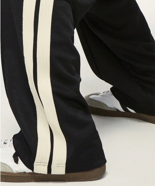 CALIFORNIA OUTFITTERS(カリフォルニア アウトフィッターズ)の「10D50-MZ サイドライントラックパンツ ワイド スウェットパンツ(その他パンツ・メンズ・ブラウン/ブラック・XL/L/M)」の4枚目の写真