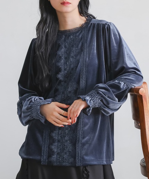 somari imagination（ソマリ イマジネーション）の「『レースベロアブラウス』（シャツ/ブラウス・レディース・チャコール/ブルー・2/1）」の3枚目の写真