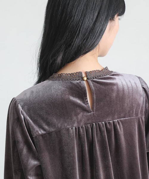 somari imagination（ソマリ イマジネーション）の「『レースベロアブラウス』（シャツ/ブラウス・レディース・チャコール/ブルー・2/1）」の20枚目の写真