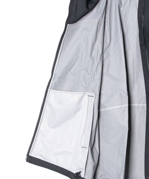 adidas（アディダス）の「アディダス adidas シティエスケープ ルーズフィット デニム 2レイヤー ウーブン パーカー ジャケット（マウンテンパーカー・メンズ・ブラック/ネイビー・S/M/3L/L/LL）」の13枚目の写真