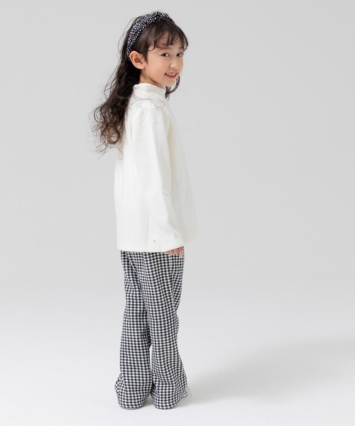 chil2(チルツー)の「裏シャギー 裏起毛 テレコ ハイネックTシャツ(Tシャツ/カットソー・キッズ・グレー/クリーム/ブラック/ブラウン・80cm/90cm/100cm/110cm/120cm/130cm/140cm/150cm)」の20枚目の写真