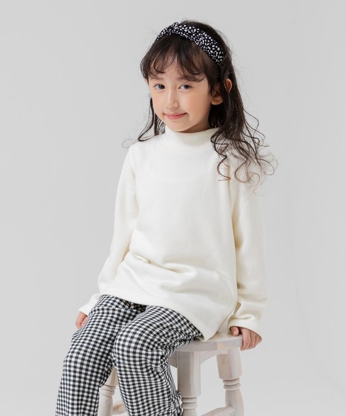 chil2(チルツー)の「裏シャギー 裏起毛 テレコ ハイネックTシャツ(Tシャツ/カットソー・キッズ・グレー/クリーム/ブラック/ブラウン・80cm/90cm/100cm/110cm/120cm/130cm/140cm/150cm)」の21枚目の写真