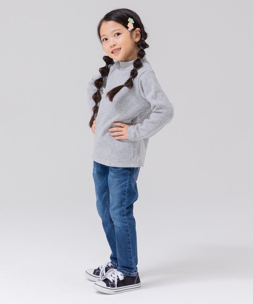 chil2(チルツー)の「裏シャギー 裏起毛 テレコ ハイネックTシャツ(Tシャツ/カットソー・キッズ・グレー/クリーム/ブラック/ブラウン・80cm/90cm/100cm/110cm/120cm/130cm/140cm/150cm)」の22枚目の写真