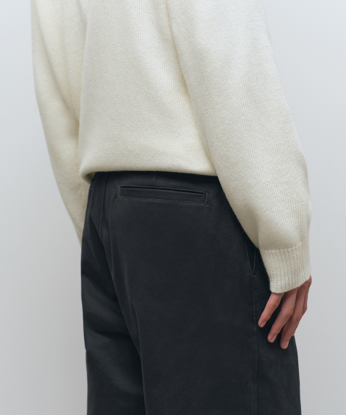 MUSINSA STANDARD（ムシンサスタンダード）の「ブラシドレギュラーフィットチノパンツ[ダークグレー]（その他パンツ・メンズ・その他・40/38/42/36/34/32/30/31/33/26/27/28/29）」の6枚目の写真