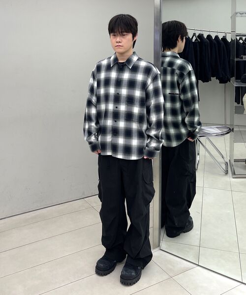 INSILENCE（インサイロンス）の「オーバーサイズ レーヨン チェックシャツ ブラウン（シャツ/ブラウス・レディース・その他・SMALL/MEDIUM/LARGE）」の13枚目の写真