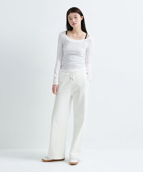 MUSINSA STANDARD WOMAN(ムシンサスタンダードウーマン)の「ウーマンズフラットテリーワイドラウンジスウェットパンツ【ホワイト】(スウェットパンツ・レディース・その他・SMALL/MEDIUM/LARGE/X-SMALL)」の6枚目の写真