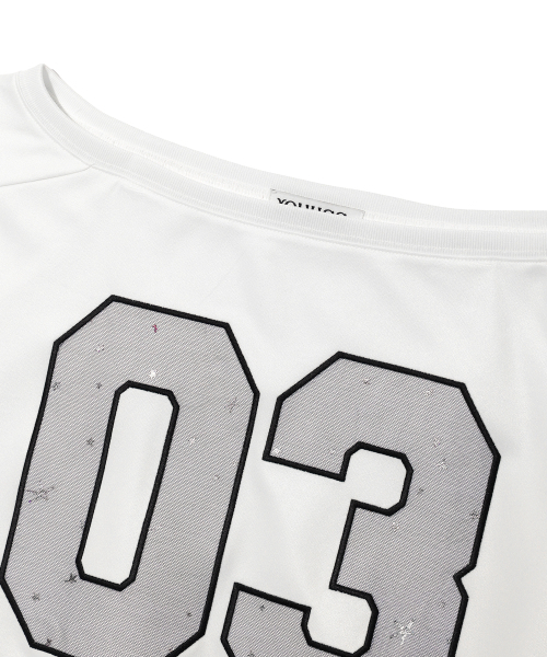 YOUHEE(ユヒ)の「OFFSHOULDER JERSEY SWEATSHIRTS WHITE(Tシャツ/カットソー・レディース・その他・FREE)」の3枚目の写真