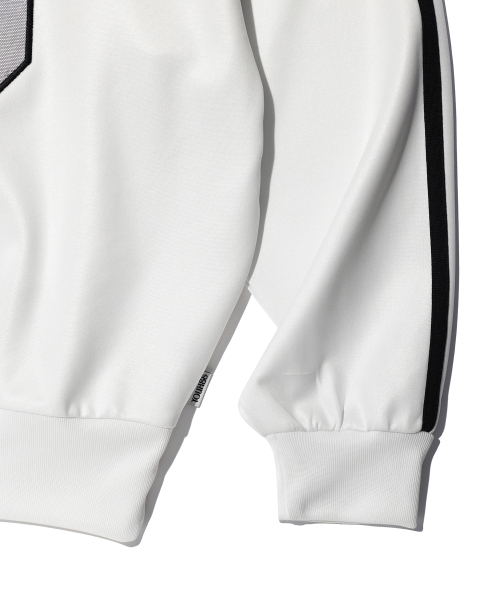YOUHEE(ユヒ)の「OFFSHOULDER JERSEY SWEATSHIRTS WHITE(Tシャツ/カットソー・レディース・その他・FREE)」の5枚目の写真