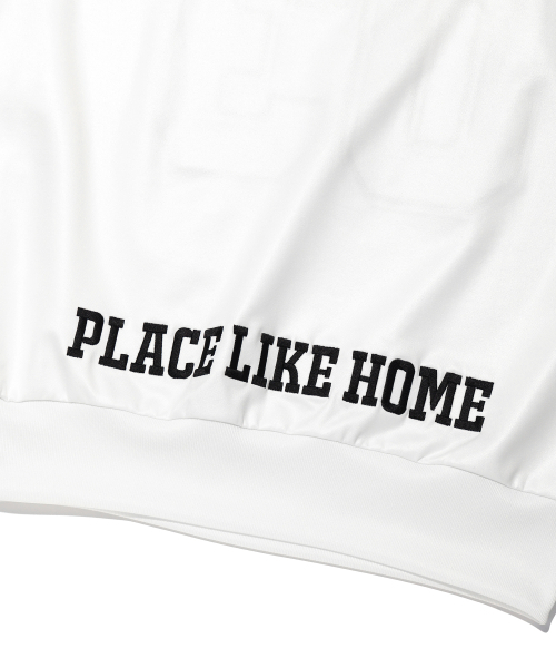 YOUHEE(ユヒ)の「OFFSHOULDER JERSEY SWEATSHIRTS WHITE(Tシャツ/カットソー・レディース・その他・FREE)」の8枚目の写真