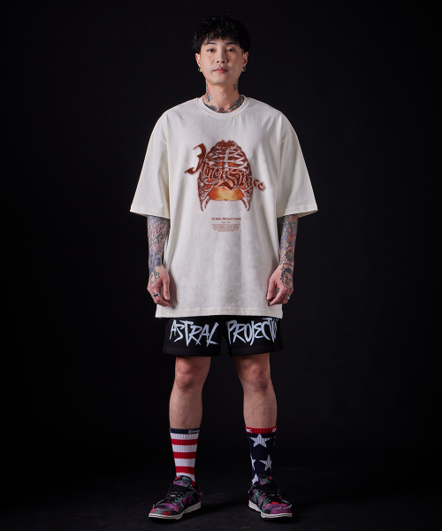 ASTRAL PROJECTION（アストラルプロジェクション）の「[オーバーサイズ]イナー スペース 13番手 綿 ラウンドネック 半袖Tシャツ_アイボリー（Tシャツ/カットソー・メンズ・その他・LARGE/MEDIUM/XX-LARGE）」の4枚目の写真