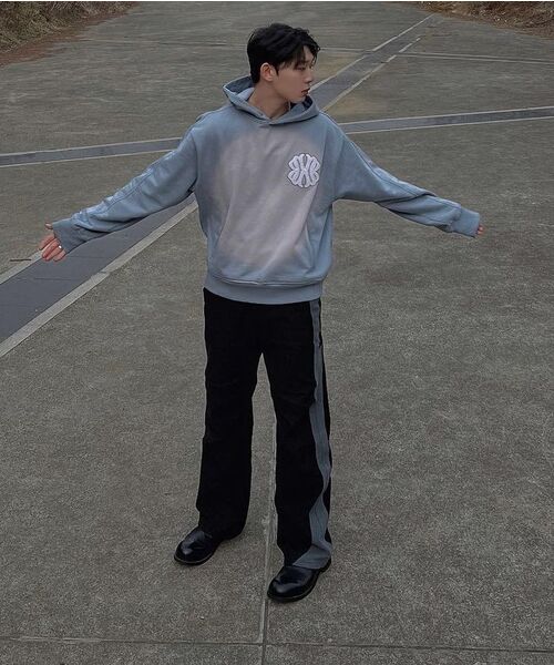 UNGIMMICK(アンジミック)の「WASHED HOODIE (PISTACHIO)(パーカー・メンズ・その他・MEDIUM/LARGE)」の3枚目の写真