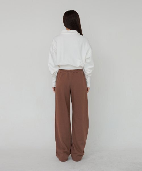 AWESOME STUDIO(オーサムスタジオ)の「ローハイウエストワイドスウェットパンツブラウン(スウェットパンツ・レディース・その他・FREE)」の2枚目の写真