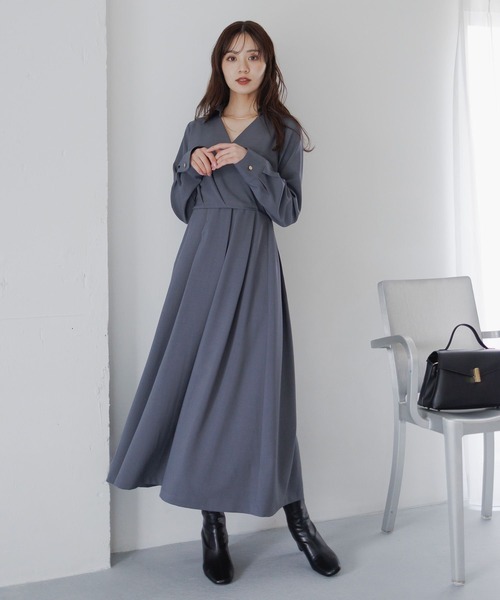 Andemiu（アンデミュウ）の「カシュクールワンピース630149（ワンピース・レディース・ブルーグレー/ベージュ/ネイビー・FREE）」の2枚目の写真