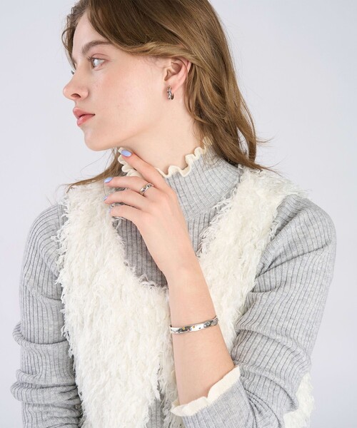 To b. by agnes b.（トゥービーバイアニエスベー）の「マルチカラー ストーン ピアス（ピアス（両耳用）・レディース・シルバー系その他・FREE）」の8枚目の写真
