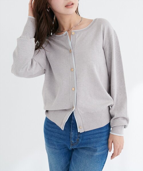 natural couture(ナチュラルクチュール)の「配色金ボタンニットカーディガン(カーディガン/ボレロ・レディース・オフホワイト/チャコールグレー/ベージュ/ネイビー/ライトグレー・FREE)」の17枚目の写真