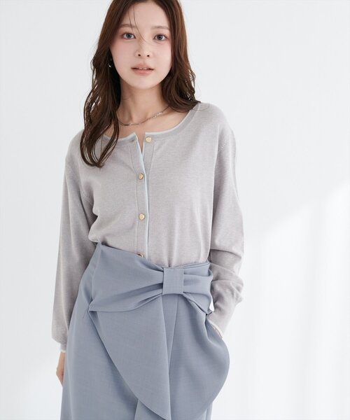 natural couture(ナチュラルクチュール)の「配色金ボタンニットカーディガン(カーディガン/ボレロ・レディース・オフホワイト/チャコールグレー/ベージュ/ネイビー/ライトグレー・FREE)」の21枚目の写真