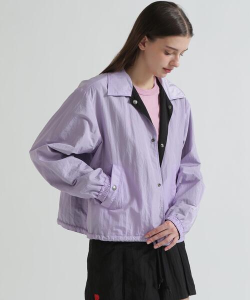 AVIREX(アヴィレックス)の「NYLON REVERSIBLE JACKET(ナイロンジャケット・レディース・ブラック/ブルー・F)」の5枚目の写真