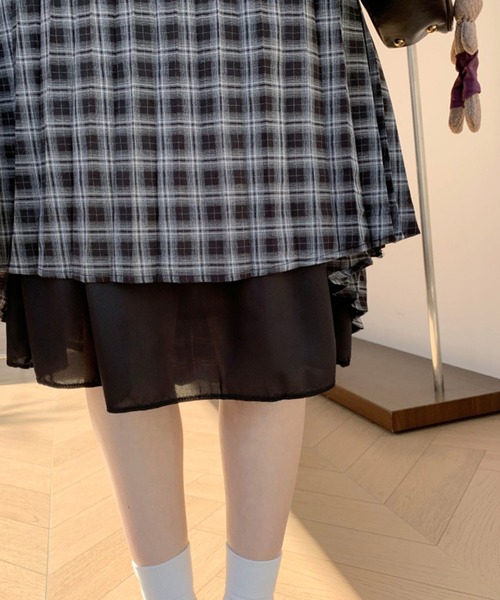 &soiree(アンドソワレ)の「プリーツチェック柄スカート(スカート・レディース・ブラック・SMALL/MEDIUM/LARGE/X-LARGE)」の7枚目の写真