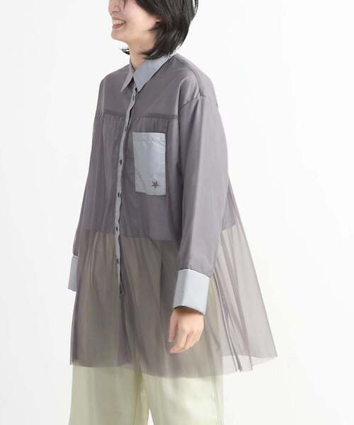 CONVERSE TOKYO(コンバーストウキョウ)の「TULLE LAYERED STRIPE SHIRT(シャツ/ブラウス・レディース・ブラック/ブルー/ネイビー・FREE)」の2枚目の写真