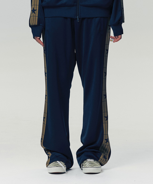 ISTKUNST（イストクンスト）の「IK TRACK JERSEY PANTS_NAVY(IK2FSMPA10A)（スウェットパンツ・レディース・ネイビー・S/M/L）」の9枚目の写真