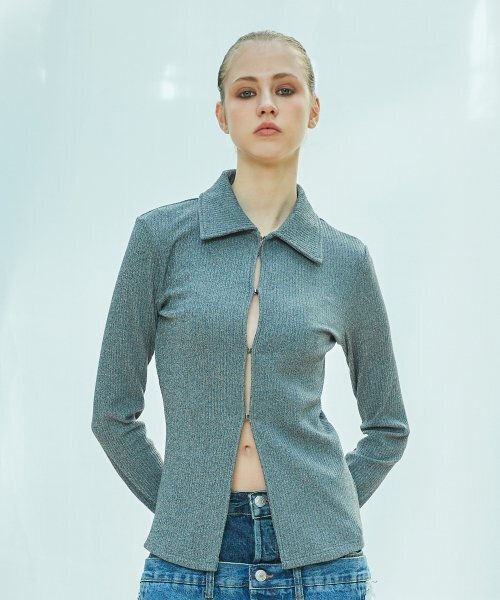 LARTIGENT(ラーティゼン)の「L9 CUTOUT COLLAR TOP(GRAY)(Tシャツ/カットソー・レディース・その他・FREE)」の3枚目の写真