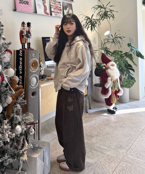 Retriever Club（レトリーバークラブ）の「BUTTERFLY DENIM [BLUE]（デニムパンツ・レディース・その他・S/M）」の16枚目の写真
