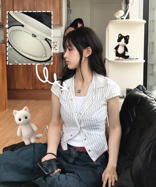VONVAT(ヴォンバト)の「Vスティッチワイドジーンズ(オイルインディゴ)(デニムパンツ・レディース・ダークブルー・1/2/3)」の16枚目の写真